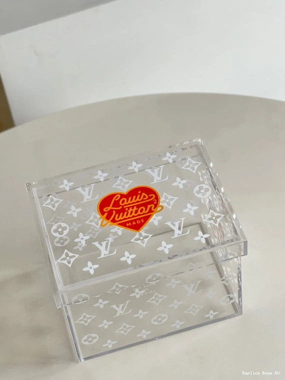 Affordable LOUIS VUITTON TRANSPARENT BOX 0717